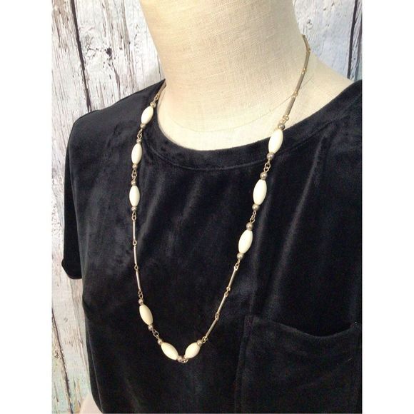 Vintage Sarah Coventry Necklace 27” Gold Cream Beaded Necklace 🍁🍂 - Picture 9 of 11